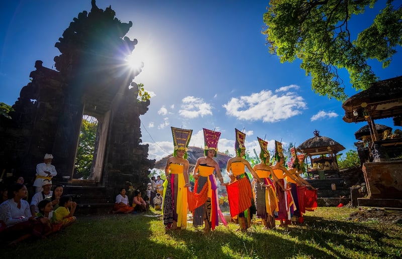 Folk Traditions